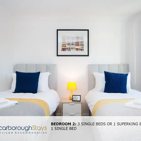 Hibernia Place, 3 Bedroom Townhouse With Patio & Seating Area - Free Parking 度假居 *